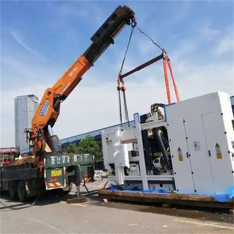 竞秀附近小吊车联系方式|8-16吨|本地及时服务